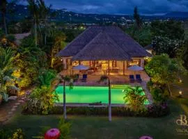 Villa Agus Mas - Serene & calm beachfront villa!