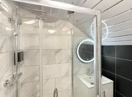 Granada Apartments Holmfield Rd