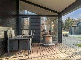 Dejligt Sommerhus Ved Hals I Nordjylland, hotel in Hou