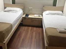 Hotel De Rajnigandha