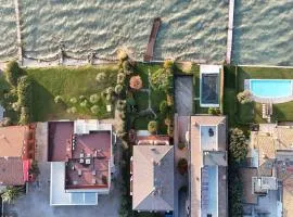 Sirmio Apartments - Primavera Stay