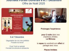 Chambres d'Hôtes Le Mimosa, ξενοδοχείο σε Saint-Saturnin-de-Lucian