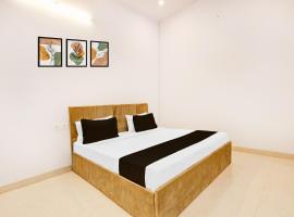Hotel O My Space Hotel, ξενοδοχείο σε Janauli