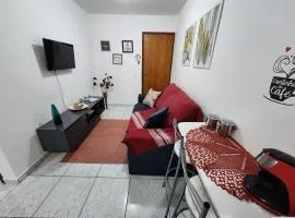 Apto 32. Lindo, aconchegante e completo.