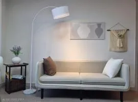 6 minutes on foot from Hanok Village, 10 minutes by car from Jeonju City Tourist #Free Parking #Hotel Bedding #Family, Friends, Lovers