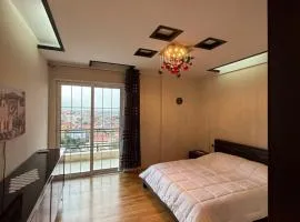 Panorama Family Apartment, 1 Min to Center, Spacious 2 Bedrooms With Panoramic View