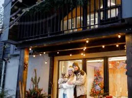 UGRAD family котедж з чаном-джакузі