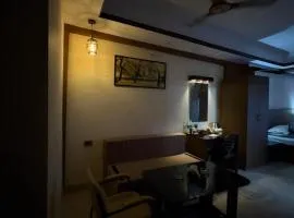 Ostro Inn Royal Studio Apartment Shakespeare Sarani