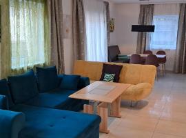 APARTMENT Top1, 2 Schlafzimmer 3 Betten BESTROOMS eU、シュタイアーのホテル