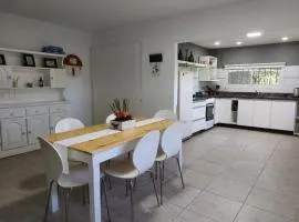 Casa en villa amancay, villa general belgrano