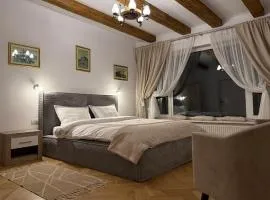 The Bucket - Calla Old Town with Jacuzzi