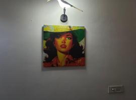 ComfortStay 1BHK, отель в Чандигархе