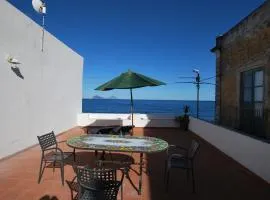 Oasi 2 terrace overlooking the sea in Canneto