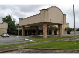 Eco Inn Suites by Hotel O Baytown