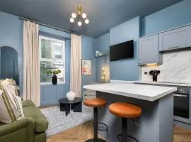 Modern 1-Bed Retreat by Stirling Train Station