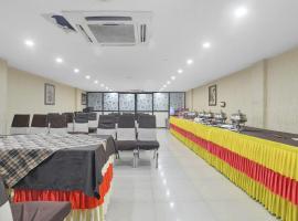 Super Townhouse Divya Palace, hotel in Indore