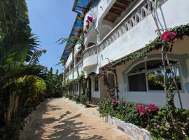 CASA BOUGAN APARTMENTS, hotel in Diani Beach