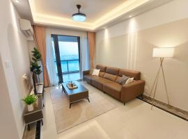 R&F Sea View 2BR New Luxury Design 5pax, Pet Friendly 1CP Netflix I CIQ RTS High Floor Unblock Super Sea View, hotel que aceita pets em Johor Bahru