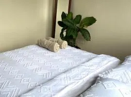 Apartment l Private Terrace l By Easy Stay