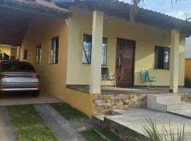 A 5 Min da Praia e Shopping Plaza, Seg 24h, WI-FI, Ar-condicionado, Churrasqueira, Garagem