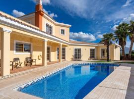 Villa Alvor, Hotel in Alvor