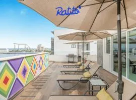 4B Torre KU 2BR Sofa OceanViews Private Balcony