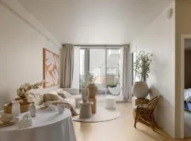 Luxurious and super central apartment with balcony