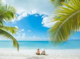 DREAM ISLAND studios & apartments with POOL Playa LOS CORALES