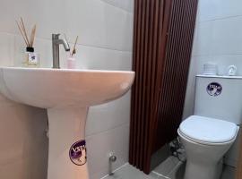 HavenHomes 1 bedroom Apartment, hotel en Ikota