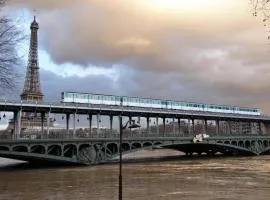 Chatillon Citea Capsule Chambre chez l'habitant Chatillon métro pour nuitée avec accès direct Paris centre et Espace limité en journée Paris sans nuitée accès limité 8h00-19h00 pour dépôt bagages