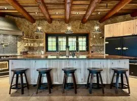 6BD 7BA Skadi Gista 7200sqft perfect for large groups