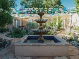 Dos Hermanas Casita 4 & 5 Downtown Courtyard