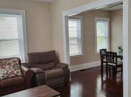 Apt 1 Stylish First Floor Apartment