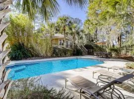 GI700: 700 Glossy Ibis