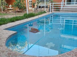 Villa avec piscine privée 2 personnes, hotel em El Aggada