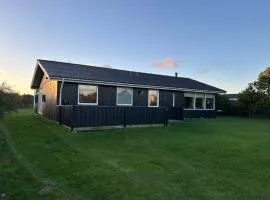 Holiday Oasis With Peace, Beach And Sun Terrace