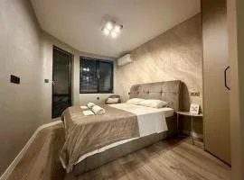 Casa Nova with Free Garage Parking