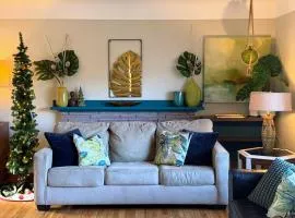 Mid-Century Modern Apartment at Horner Park