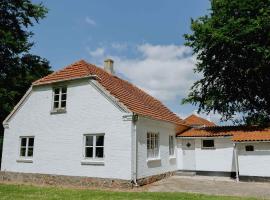 Bright Modern Holiday Home Near Hindemae, ξενοδοχείο σε Ullerslev