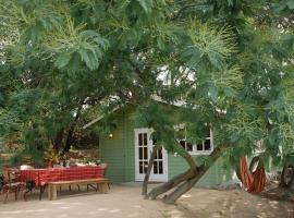 Cabin in Montegrosso with Wi-Fi, hotelli Montegrossossa