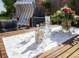 Holiday home in Juist with Wi-Fi and cinema