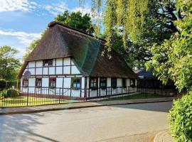 Cabin in Quickborn with swimming pool, Hotel in Quickborn