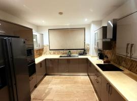 Premier Place-BlueWaters Property Management LTD, hotel near Kotoka International Airport - ACC, Accra