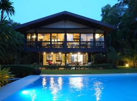 Halekai A Home by the Beach, hotel v destinaci Matabungkay