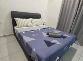 New Bt KawanX3 3BR Suite Ikea-UOW-KDU-ColumbiaAsia