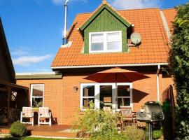 Holiday home in the Baltic Sea with 3 bedrooms: Dänschendorf şehrinde bir otel