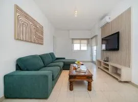 Seafront central 1 bedroom flat