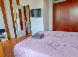 12 Lovely Studio Steps from Boulevard Saint Germain