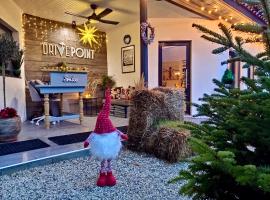 Drive Point (Adventure Lake Resort), khách sạn ở Asparukhovo