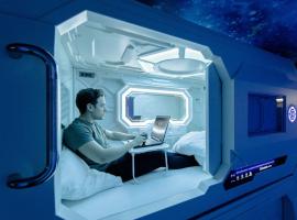 Teremok Holiday Homes, guest house in Dubai